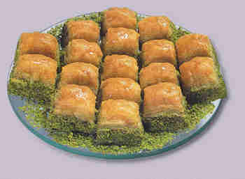 pasta tatli satisi essiz lezzette 1 kilo fistikli baklava  Ankara 14 �ubat internetten �i�ek sipari�i 