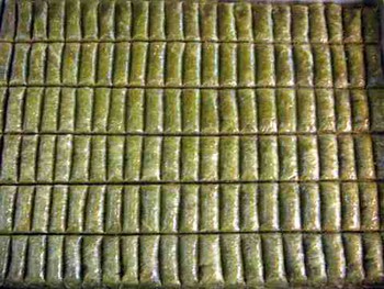 pasta yolla Essiz lezzette 1 kilo Fistikli D�r�m  Ankara 14 �ubat �i�ek sipari�i vermek 