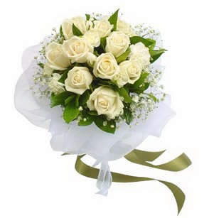  Ankara 14 �ubat online �i�ek�i , �i�ek sipari�i  11 adet benbeyaz g�llerden buket 