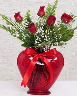 Kalp i�erisinde 5 adet k�rm�z� g�l  Ankara 14 �ubat �i�ek�i telefonlar� 