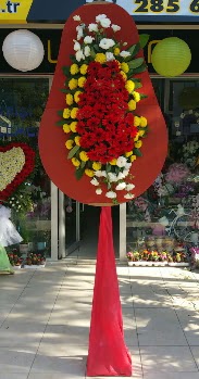  Ankara 14 �ubat sevgililer g�n� �i�ek sat���  D���n nikah a��l�� �i�e�i modeli