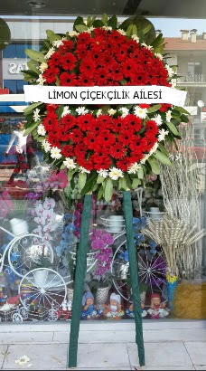 Cenaze �elenk �i�e�i modeli  Ankara 14 �ubat kaliteli taze ve ucuz �i�ekler 