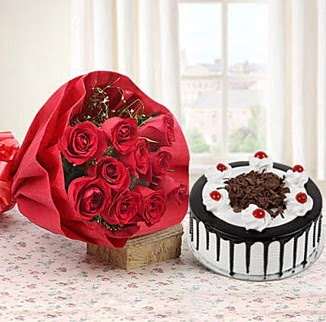 12 adet k�rm�z� g�l 4 ki�ilik ya� pasta  Ankara 14 �ubat �i�ek , �i�ek�i , �i�ek�ilik 