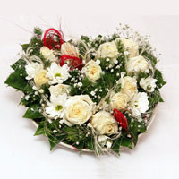  Ankara 14 �ubat �i�ek ma�azas� , �i�ek�i adresleri  ince cam i�erisinde 13 adet beyaz g�l ve kir �i�ek