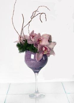  Ankara 14 ubat online iek gnderme sipari  cam ierisinde 3 adet kandil orkide