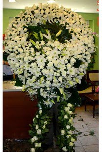 Cenaze �elenk , cenaze �i�ekleri , �elengi  Ankara 14 �ubat sevgililer g�n� �i�ek sat��� 