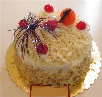 pasta siparisi 4 ile 6 kisilik yaspasta mis lezzette  Ankara 14 �ubat �i�ek�i telefonlar� 