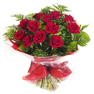 Ucuz �i�ek siparisi 11 kirmizi g�l buketi  Ankara 14 �ubat �i�ek online �i�ek sipari�i 