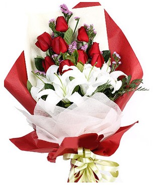  Ankara 14 �ubat �i�ek�iler  1 dal kazablankaa 9 adet k�rm�z� g�l buketi