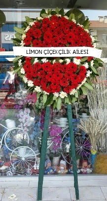 Cenaze �elenk �i�e�i modeli  Ankara 14 �ubat kaliteli taze ve ucuz �i�ekler 